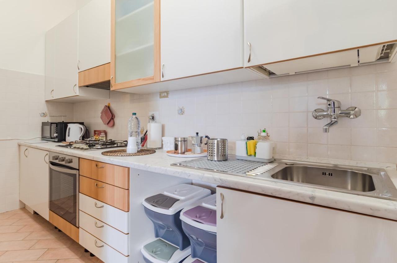 Porto Mirabello & Station Comfy X5! Appartement